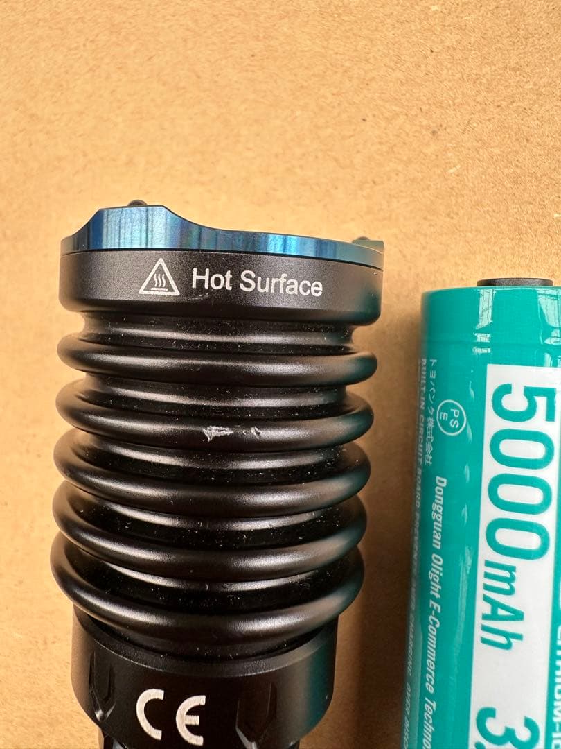 Olight オーライトWarrior X3懐中電灯 ledフラッシュライト