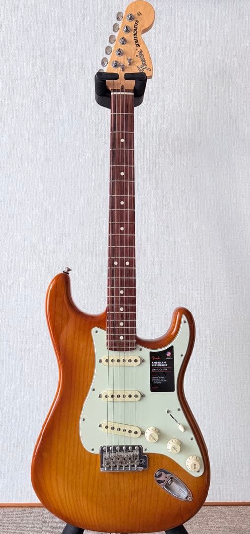 超美品！American Performer Stratocaster 2021