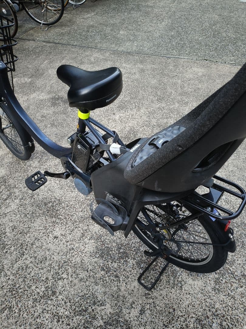 Panasonic sw 電動自転車　Thuleチャイルドシート付き