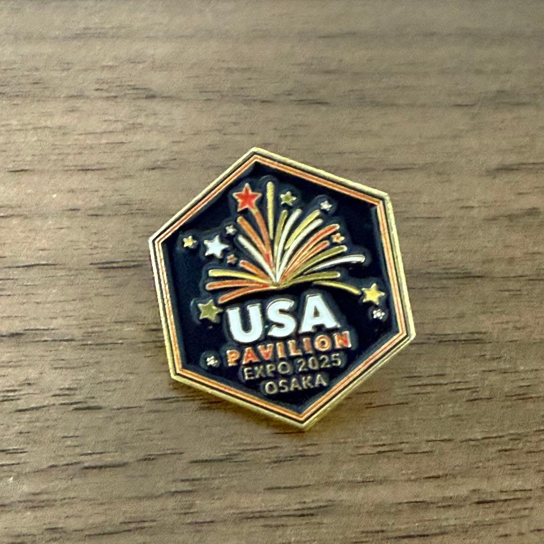 大阪関西万博　アメリカ館　独立記念日　ピンバッジ
