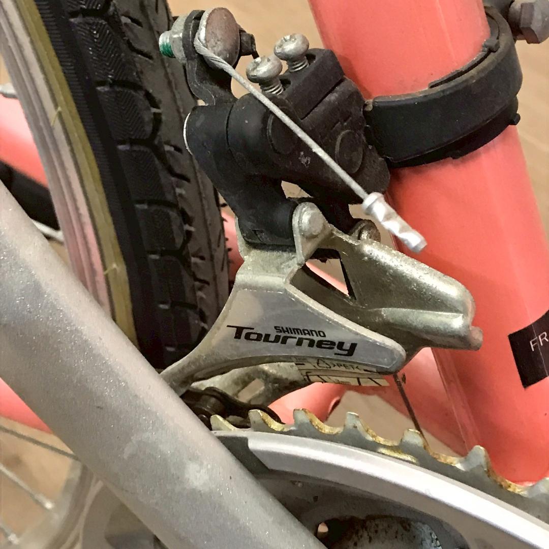 福岡 クロスバイク 約27インチ 変速21段 ピンク LEDライト