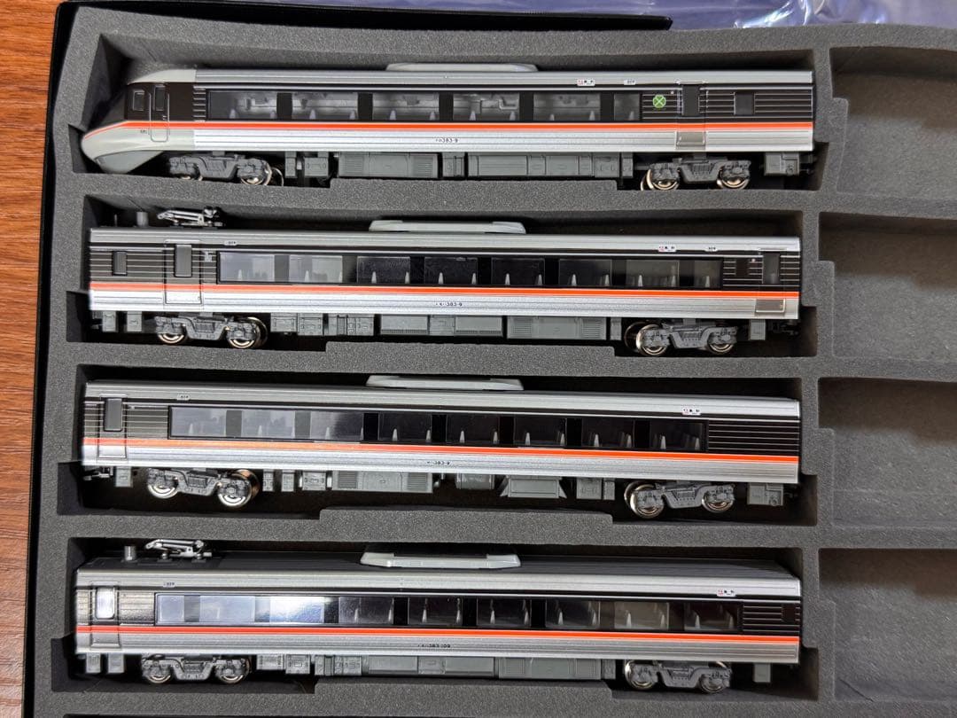 KATO 383系（しなの） Nゲージ 10-1781/10-1783