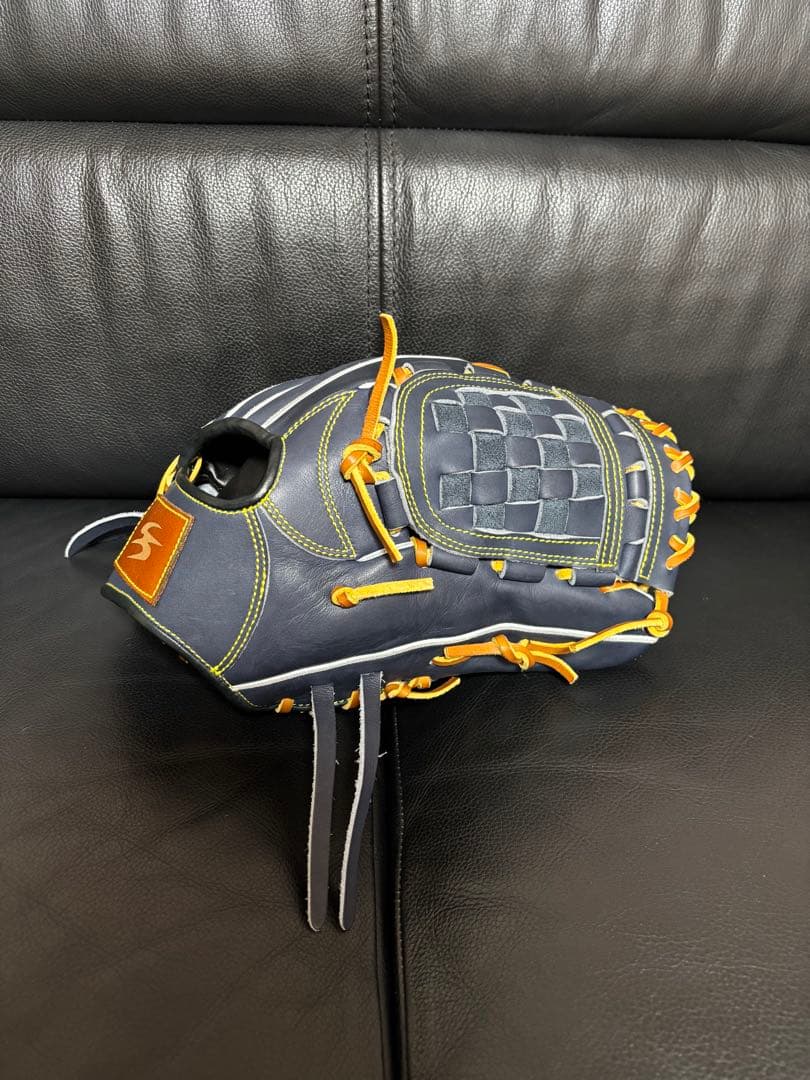 すみれスポーツ　硬式用オーダーグラブ