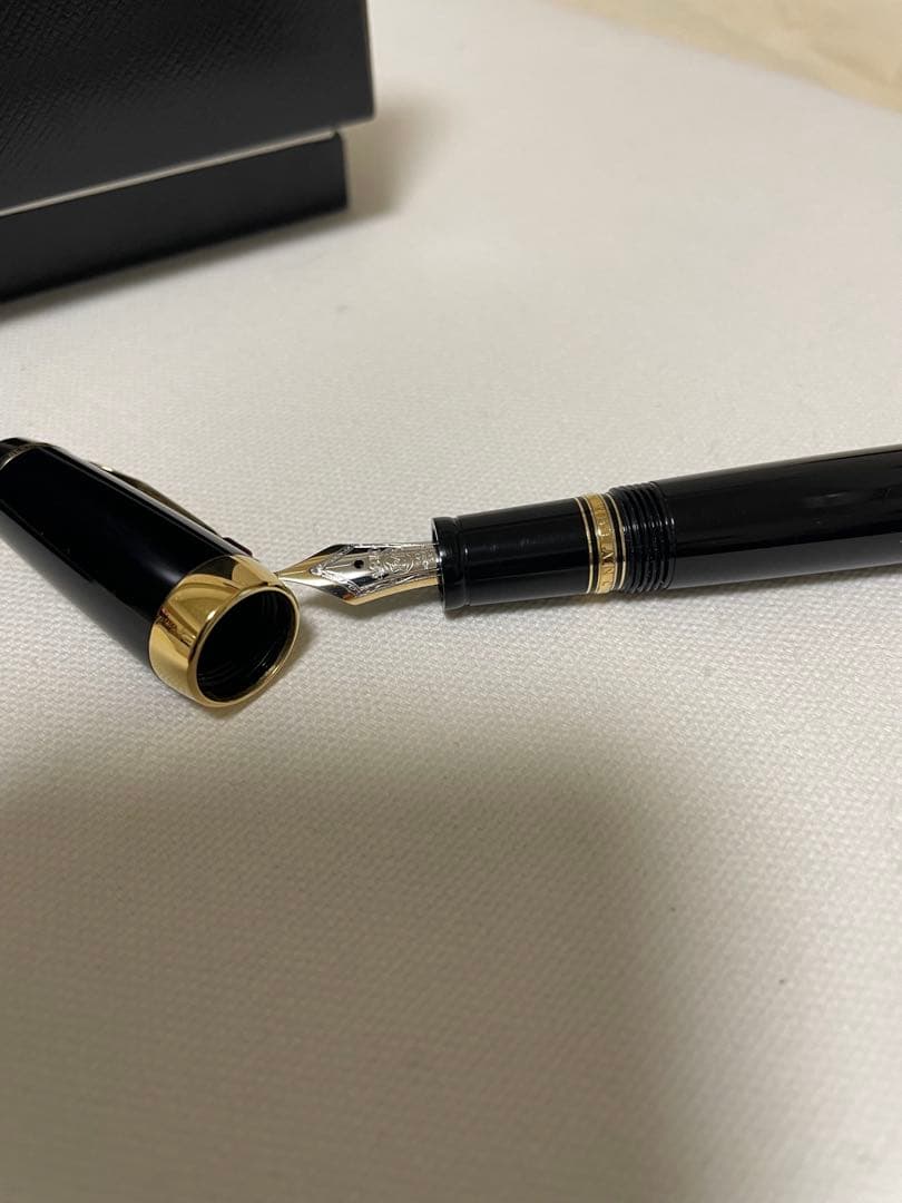 モンブランMONT BLANC 万年筆 ボエムルージュ k14