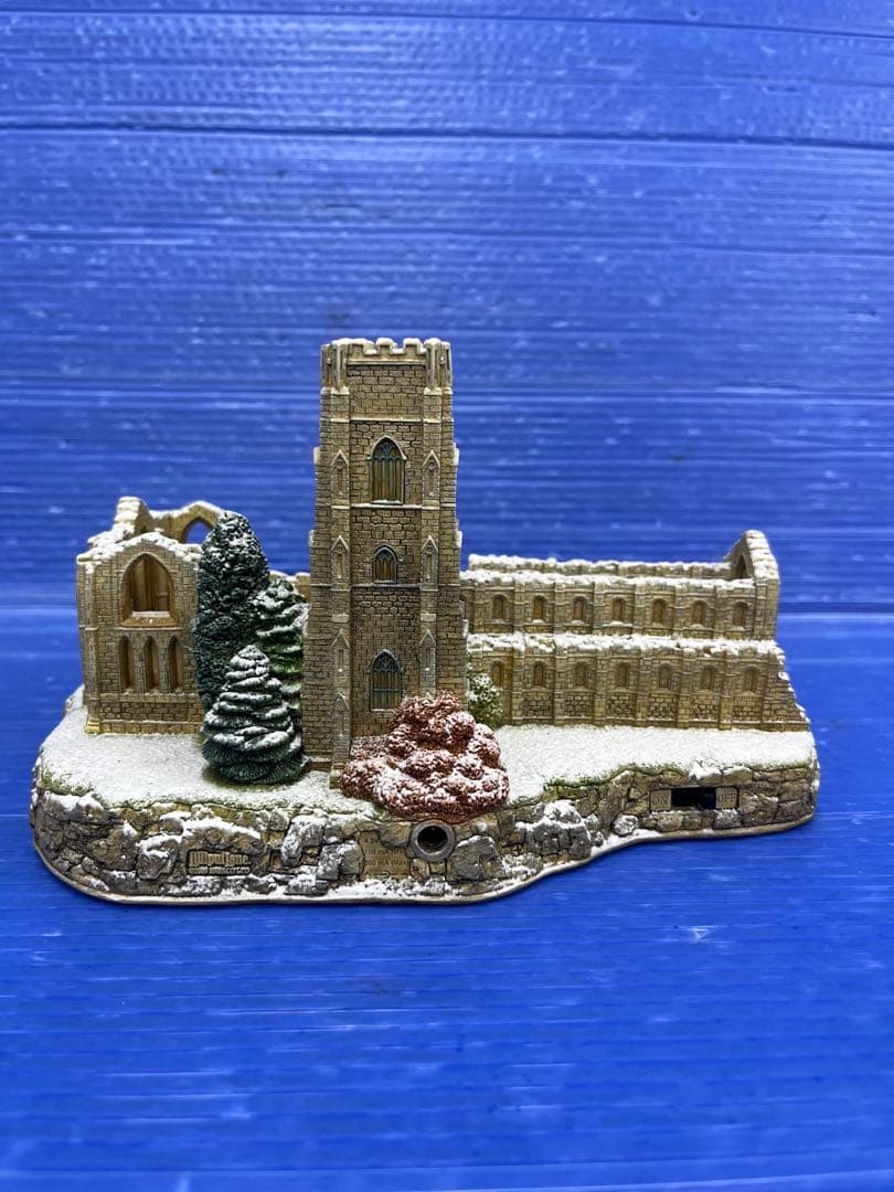 リリパットレーン 【FOUNTAINS ABBEY】積雪 電飾 箱 証書