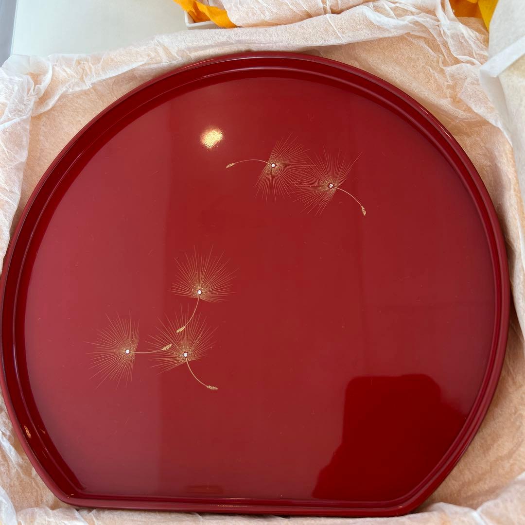 輪島塗　重箱 3段 溜➕半月盆わたぼうし5枚組