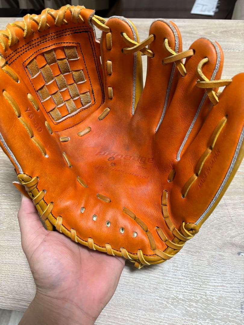 プロ野球支給品グローブ