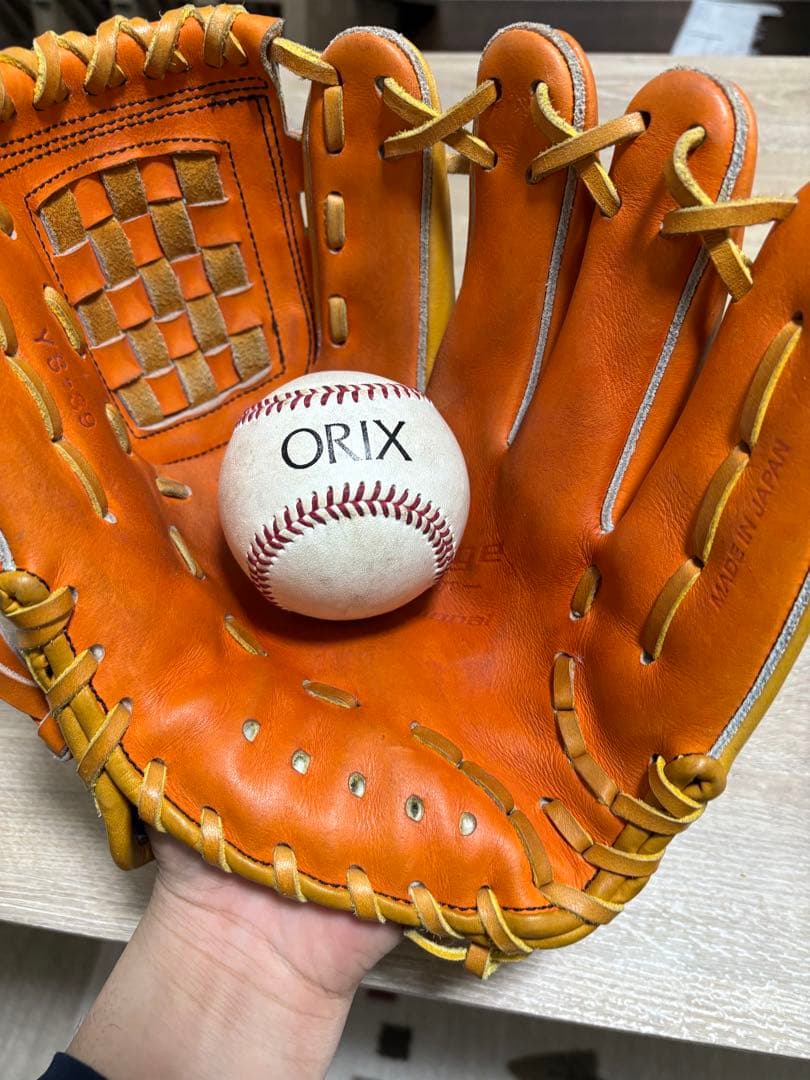 プロ野球支給品グローブ