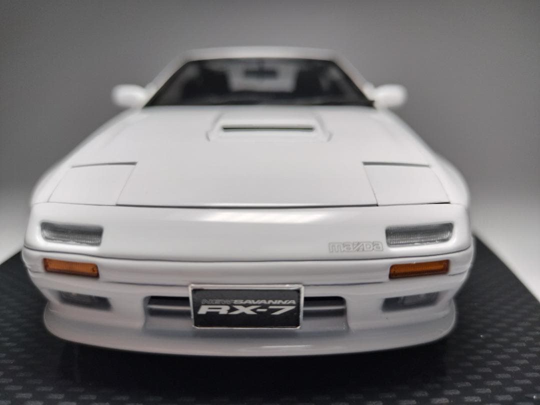 1/24 マツダ サバンナ RX7（FC3S）プラモデル 完成品