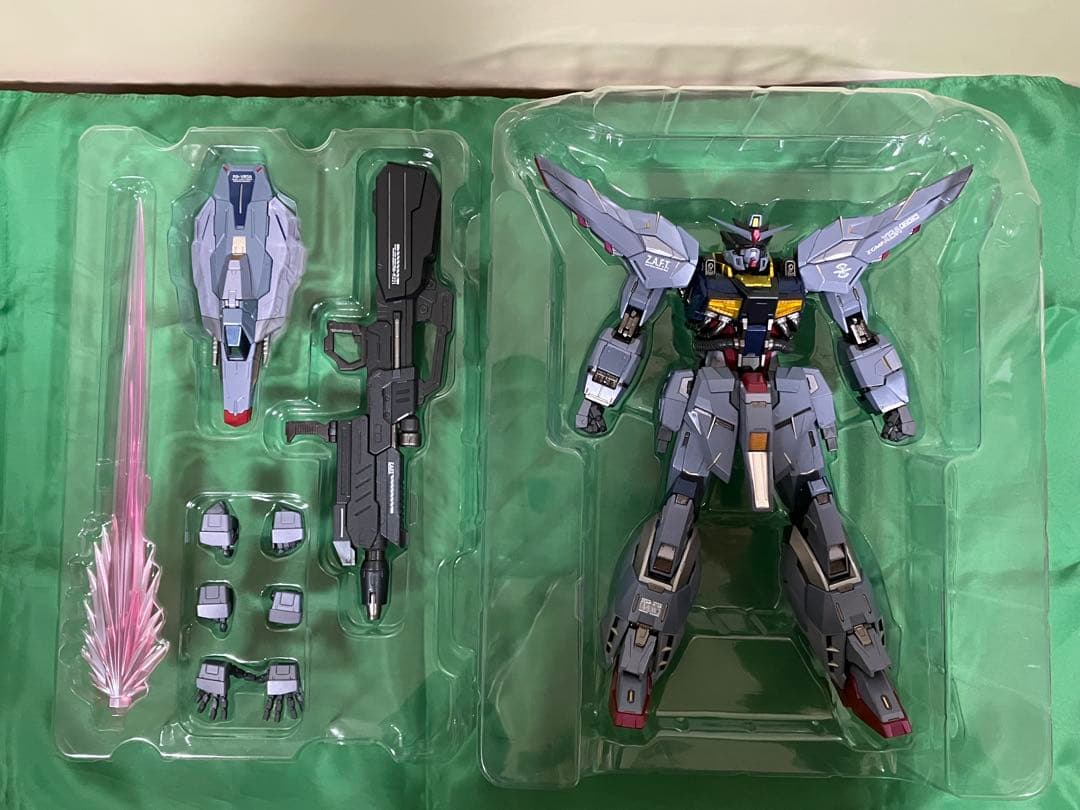 【中古品】メタルビルド　プロヴィデンスガンダム