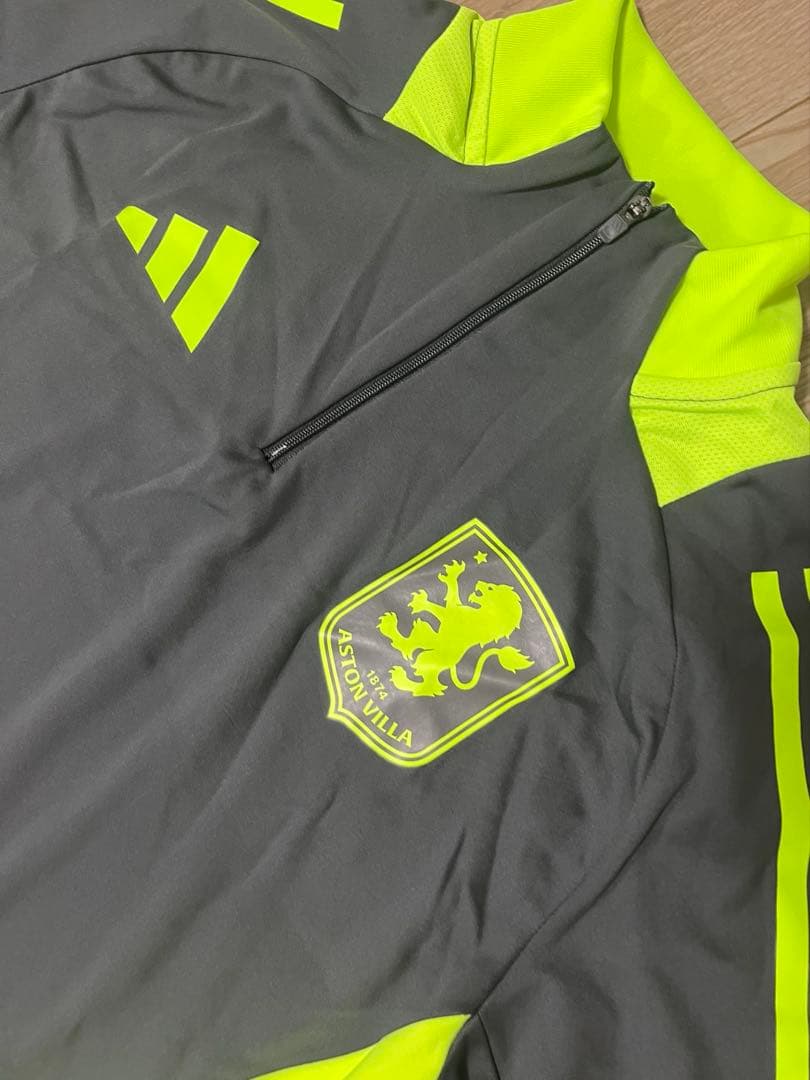 adidas アストンヴィラ　トレーニングトップ　ドリルトップ　ジャージ　新品