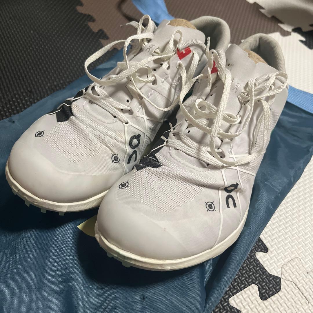 スパイク・シューズ On Cloud1500 26.5cm