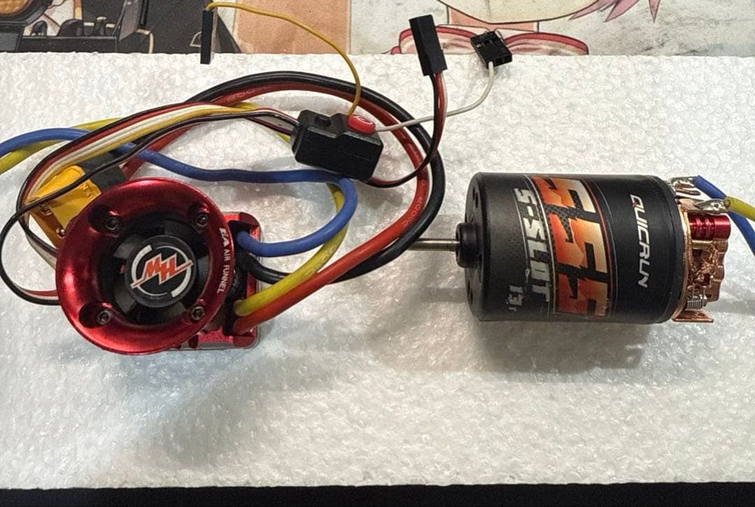 HOBBYWINGQuicRUN-WP-1080-G2Brushed クローラー