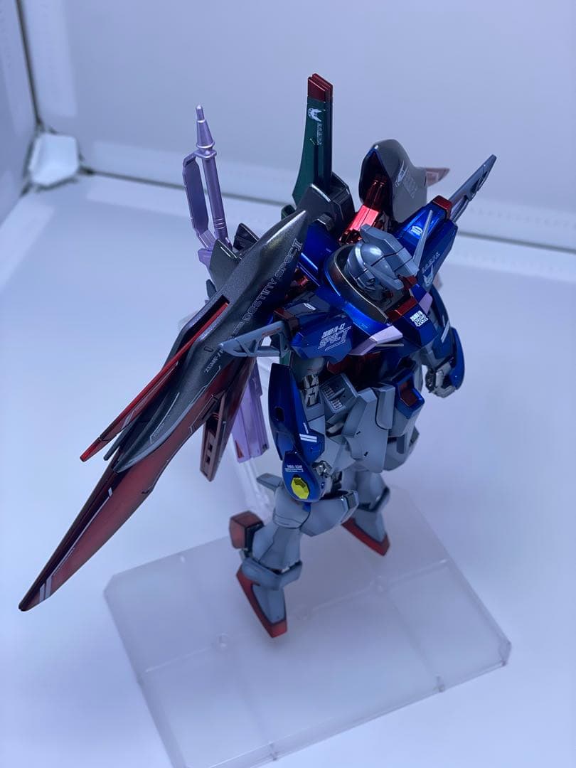 ガンプラ完成品HG デスティニーガンダムspecⅡ & ゼウスシルエット全塗装