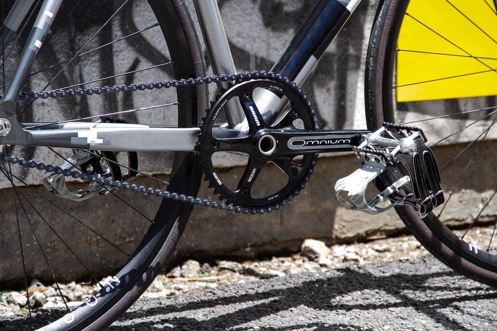 Omunium オムニウム ピスト sugino 75 チネリ