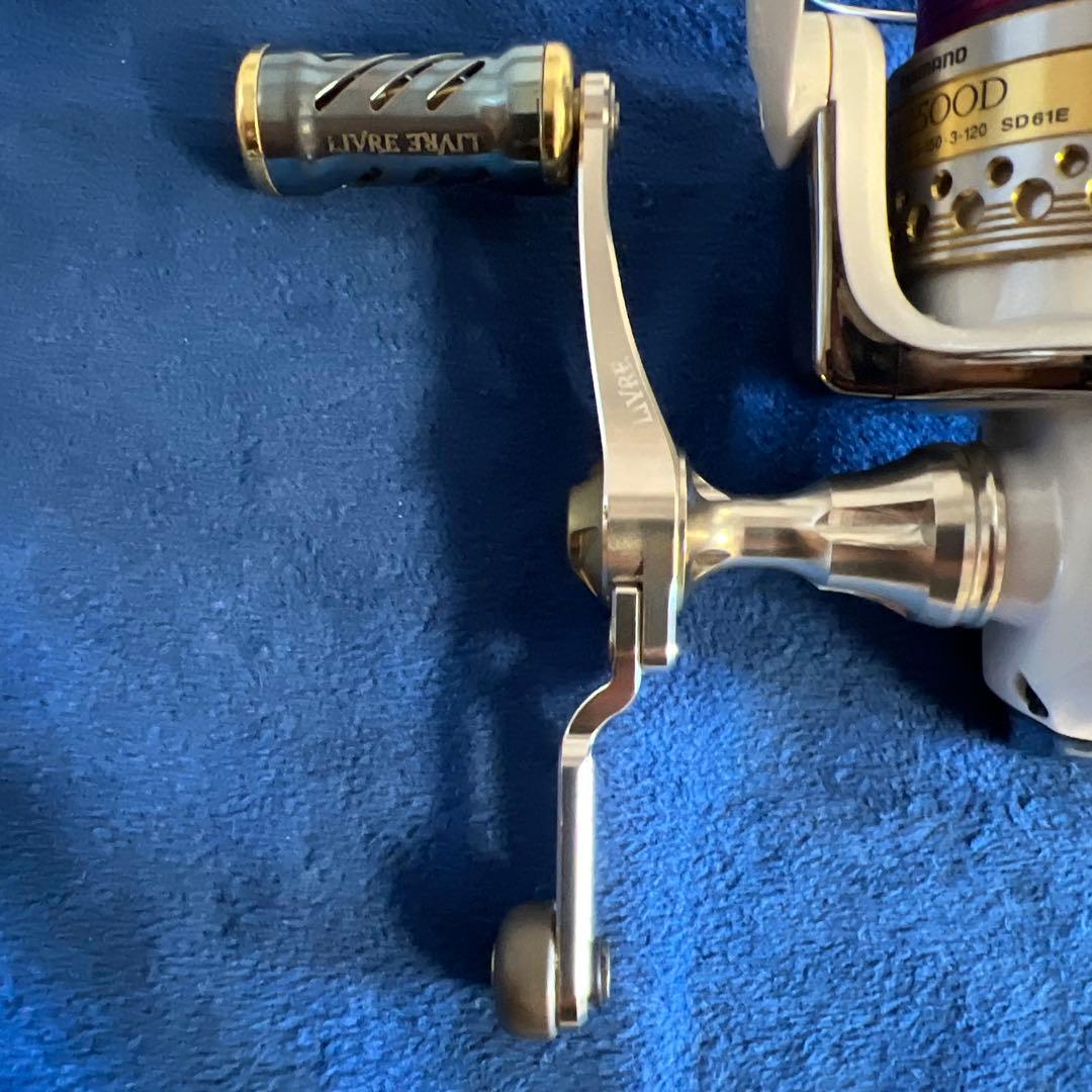 シマノ BB-X TECHNIUM Mg White Special 2500D