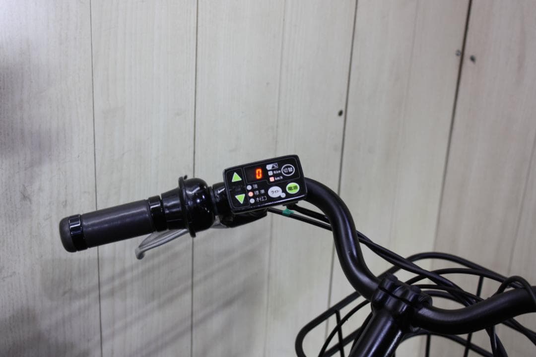 ブリヂストン bikke e BK0C83 20型 8.7AH 3段 LED