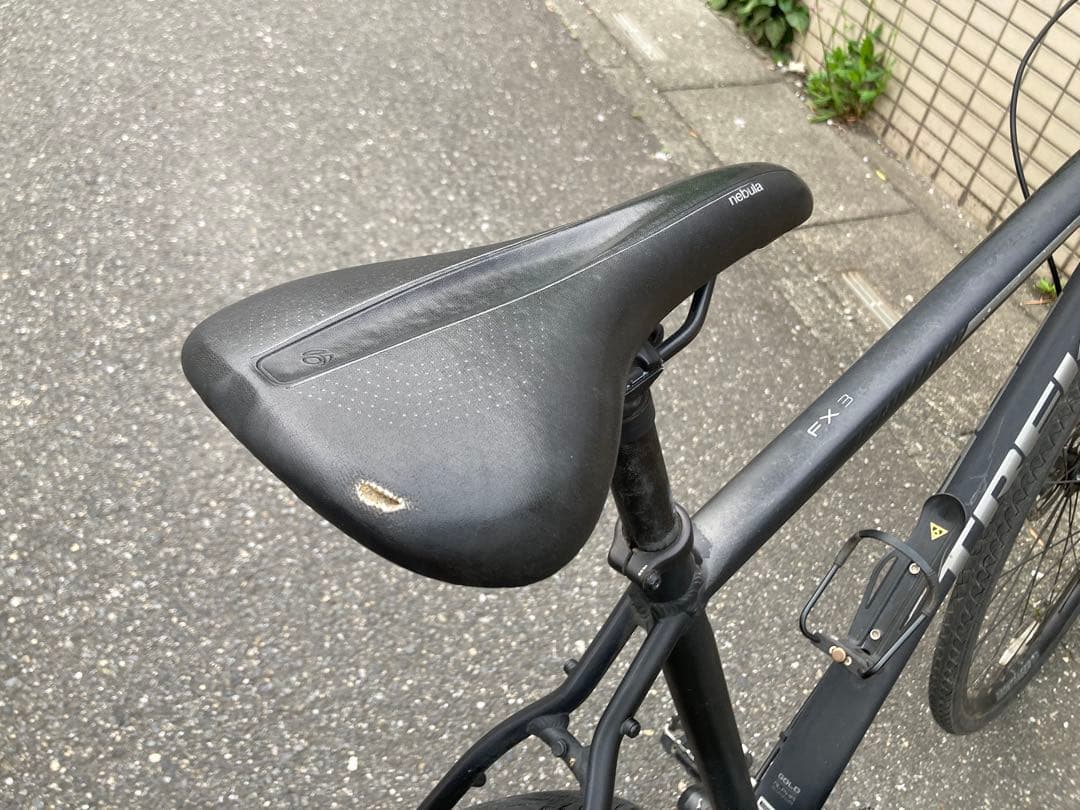 トレック TREK FX3 Disc 3×9速 油圧ディスク カーボンフォーク