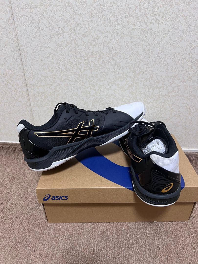 asics バレーボールシューズ 27.5cm ブラック/ホワイト/ゴールド