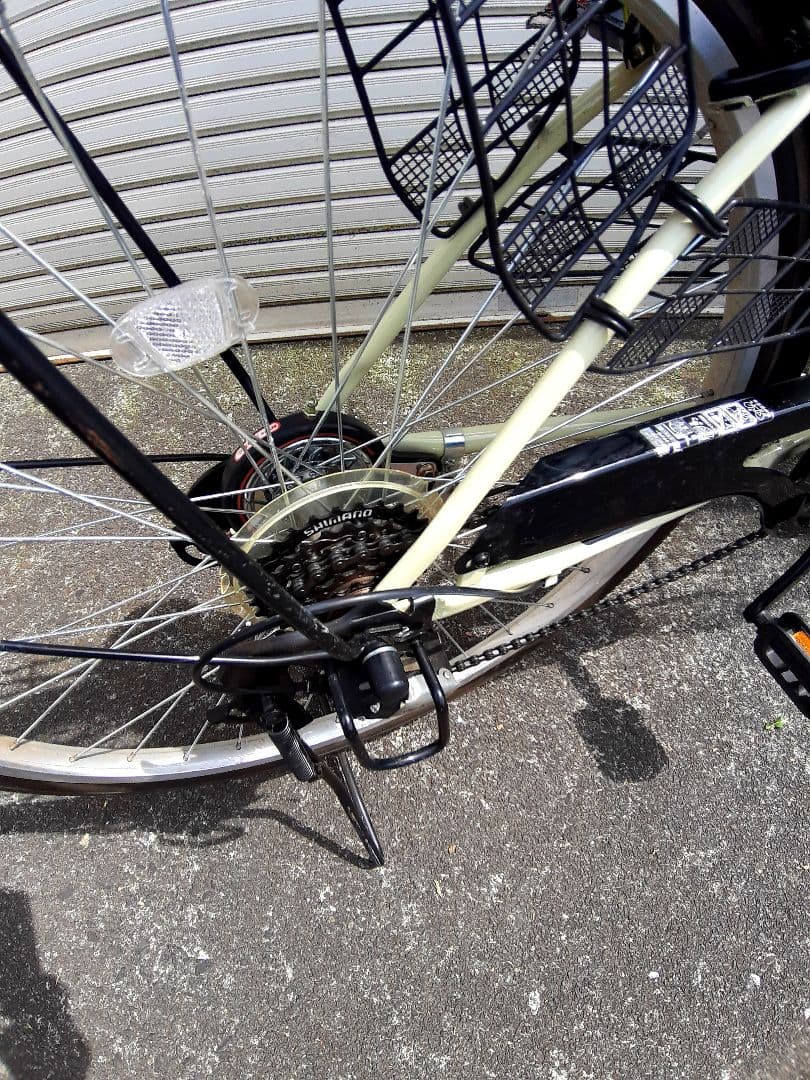 【東京都国分寺市引取限定】26型6段LEDオートライト付き自転車