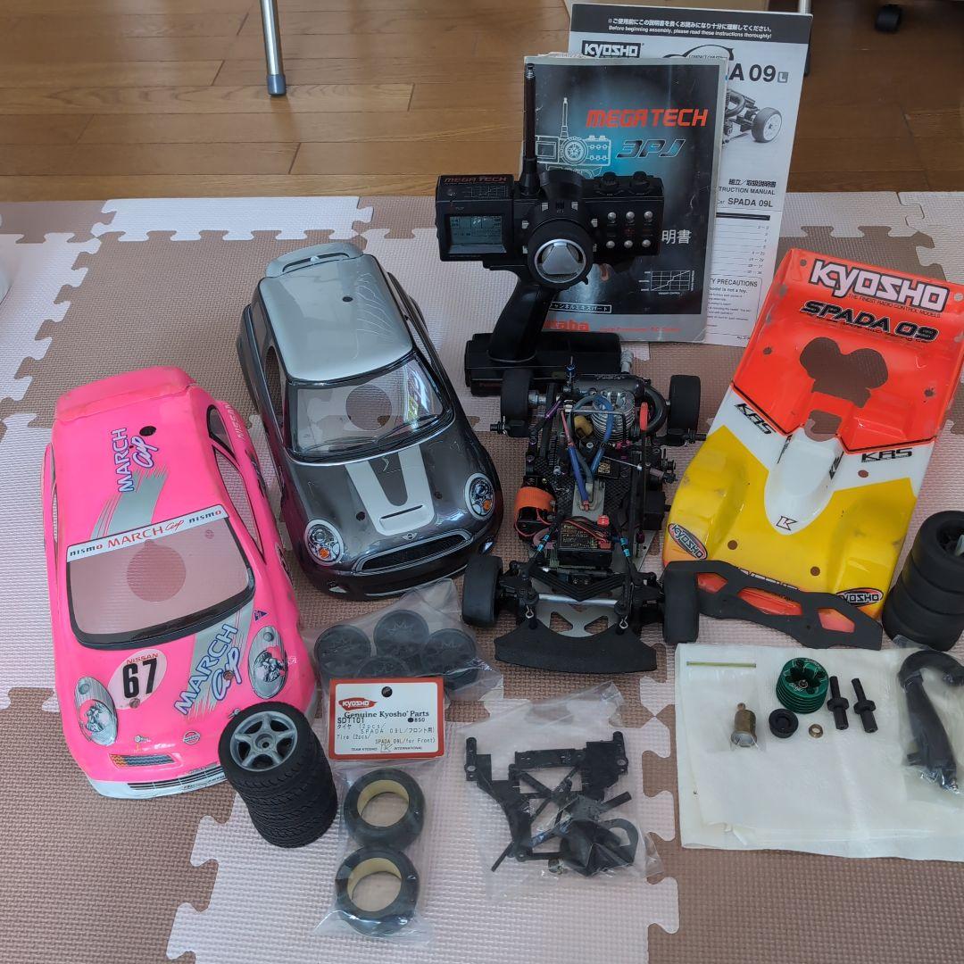 Kyosho Spada 09L ラジコンエンジンカー．プロポ付
