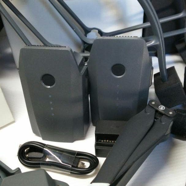 ドローン DJI Mavic Pro フルセット＋付属品・キャリーバッグ