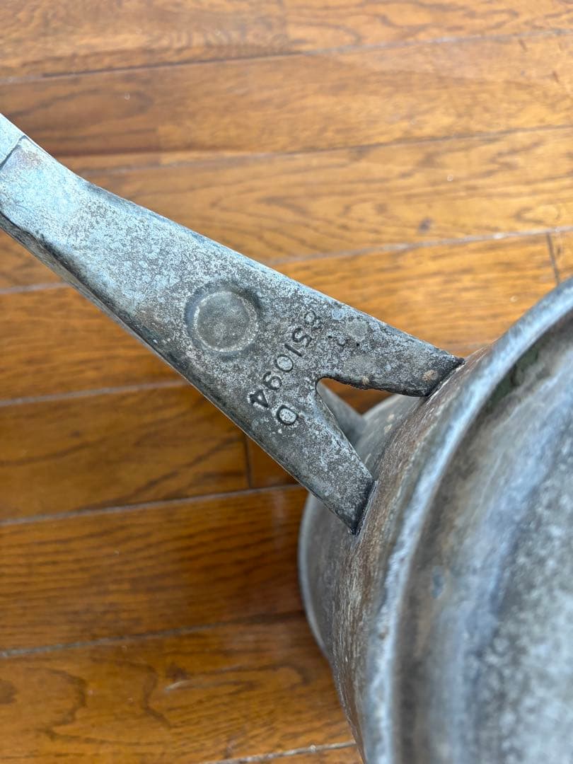 ビンテージ　じょうろ　アンティーク雑貨