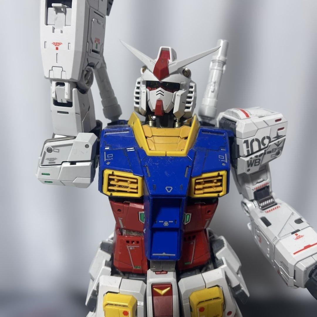 【癒し】PGU1/60RX-78-2ガンダムと　1/48RX-78F00ガンダム