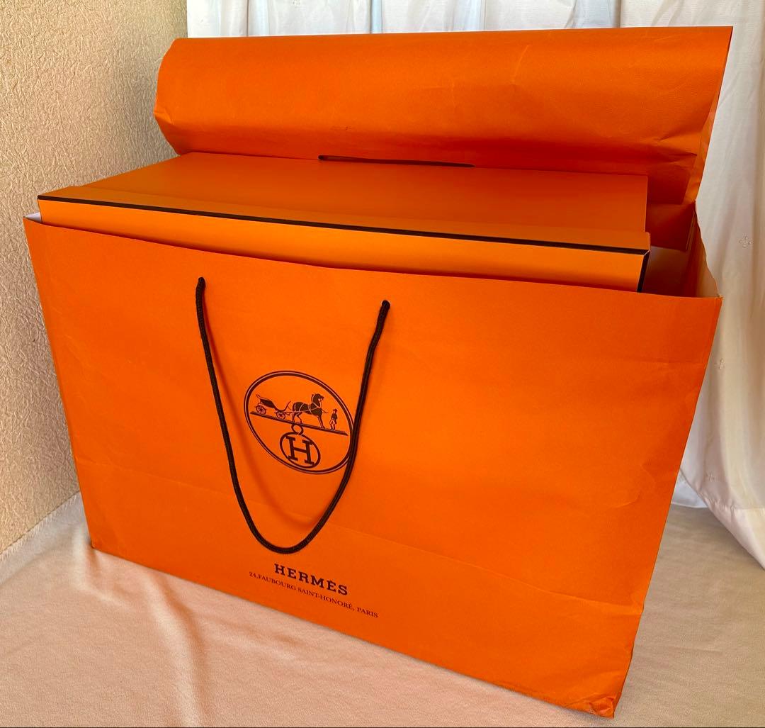 エルメス　大型空箱　ショッパー付き　ギフトボックス