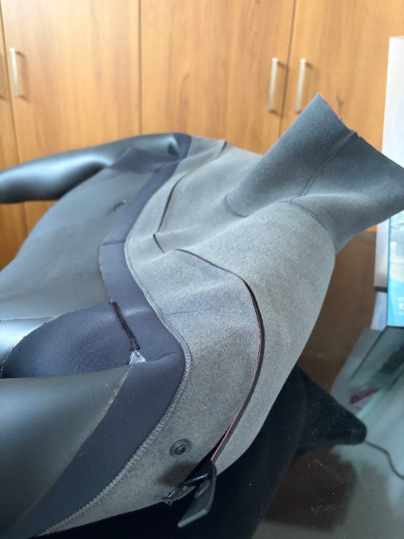 Maxim マキシム ウェットスーツ 23年製5ミリ セミドライ チェストジップ