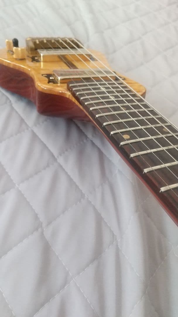 Lap Axe エレキギター ミニギター