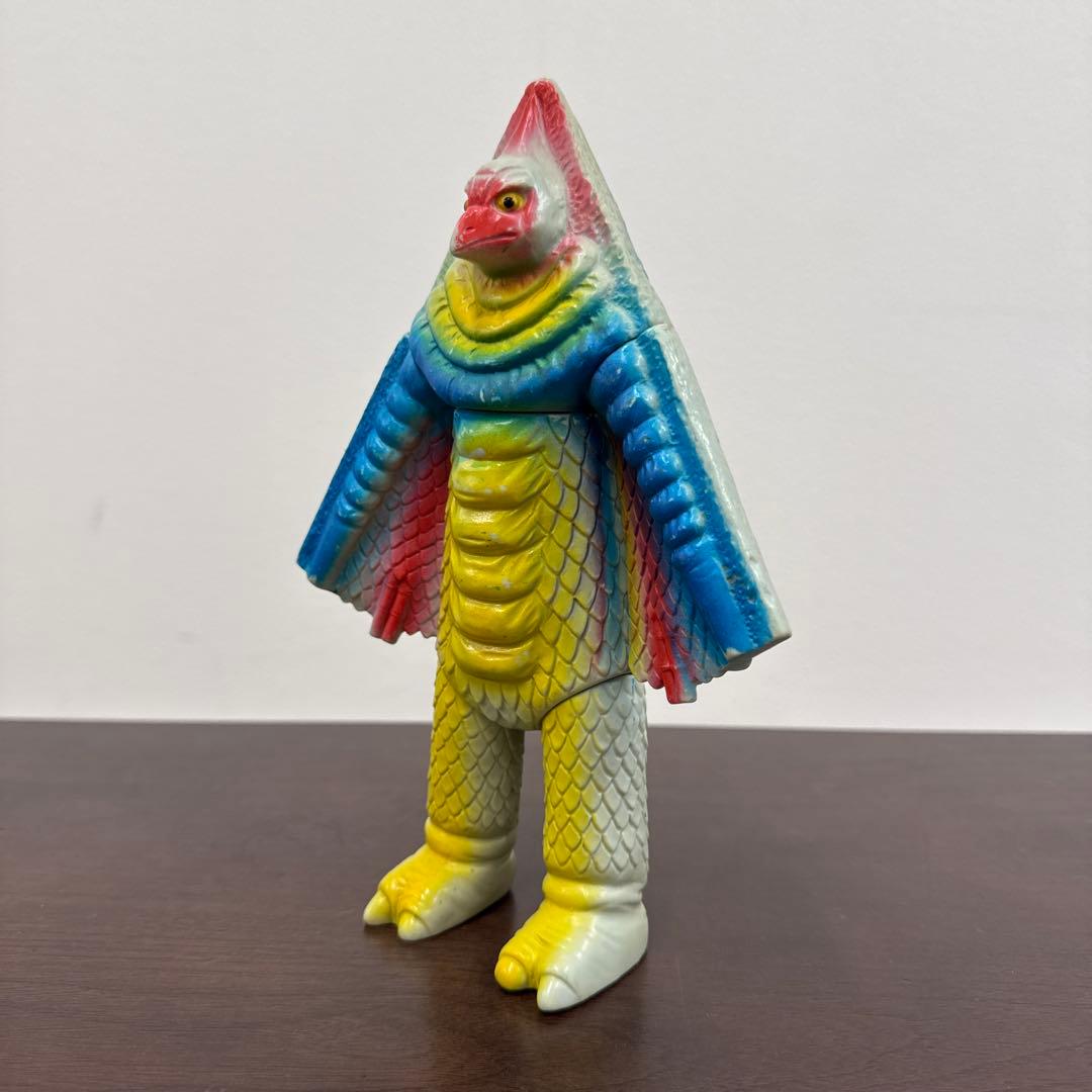 当時物　ブルマァク　怪獣　インベラー　ミラーマン　ソフビ