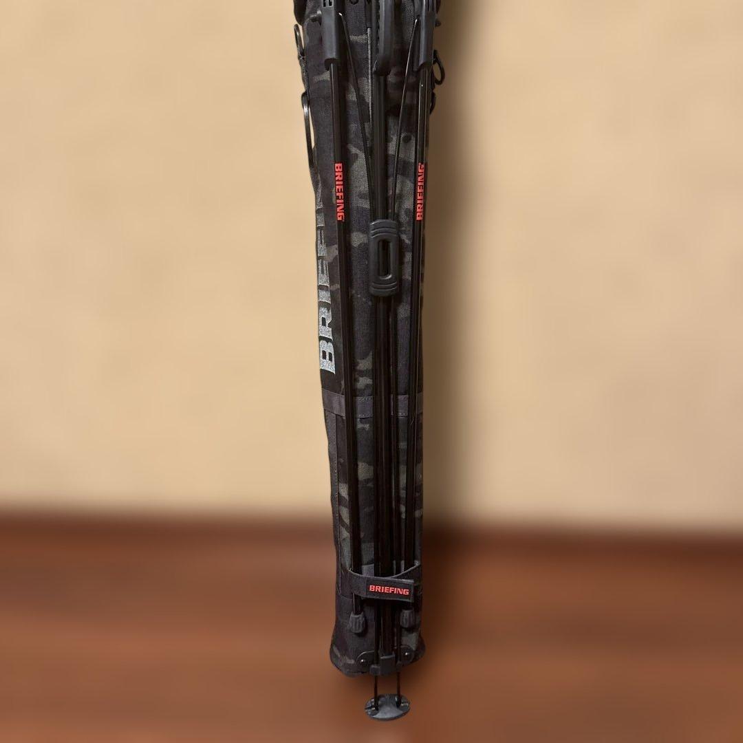 BRIEFING カモフラージュ セルフスタンドバッグ　迷彩　ゴルフ　練習