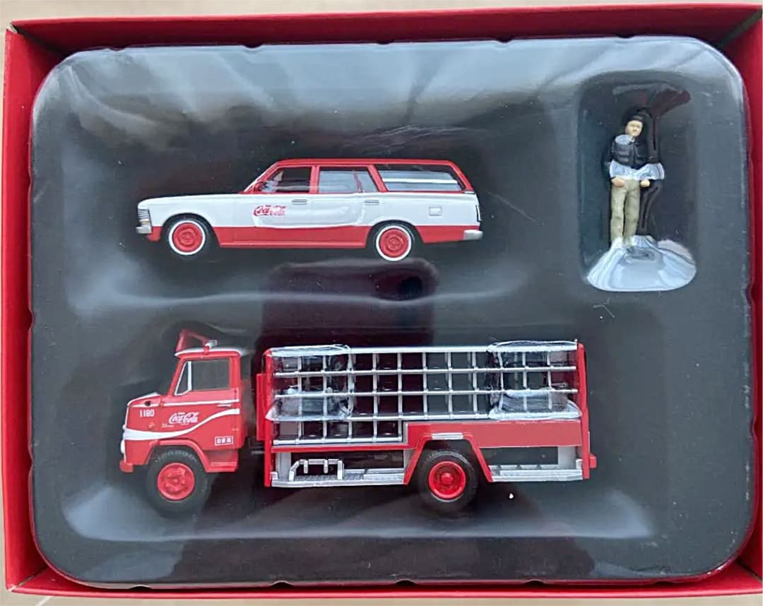 TOMICA リミテッドビンテージ　コカコーラ　2MODELS Vol.1