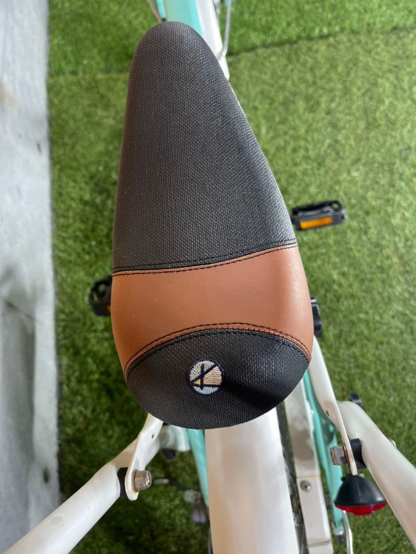 お引き取り限定 コーダブルーム 18インチ Asson