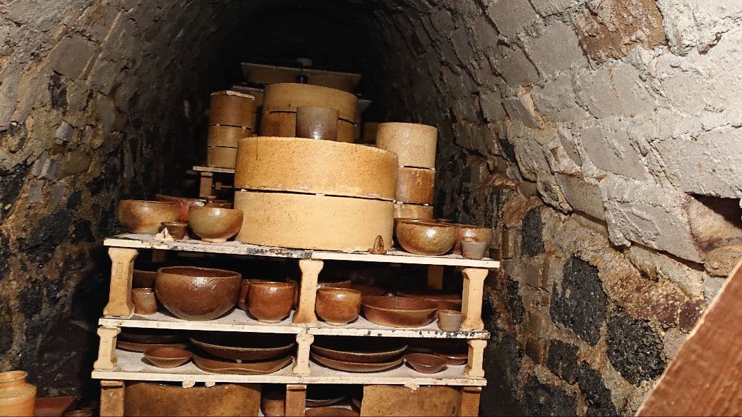 ●【ギザ口】98 .一輪挿し、徳利…備前焼