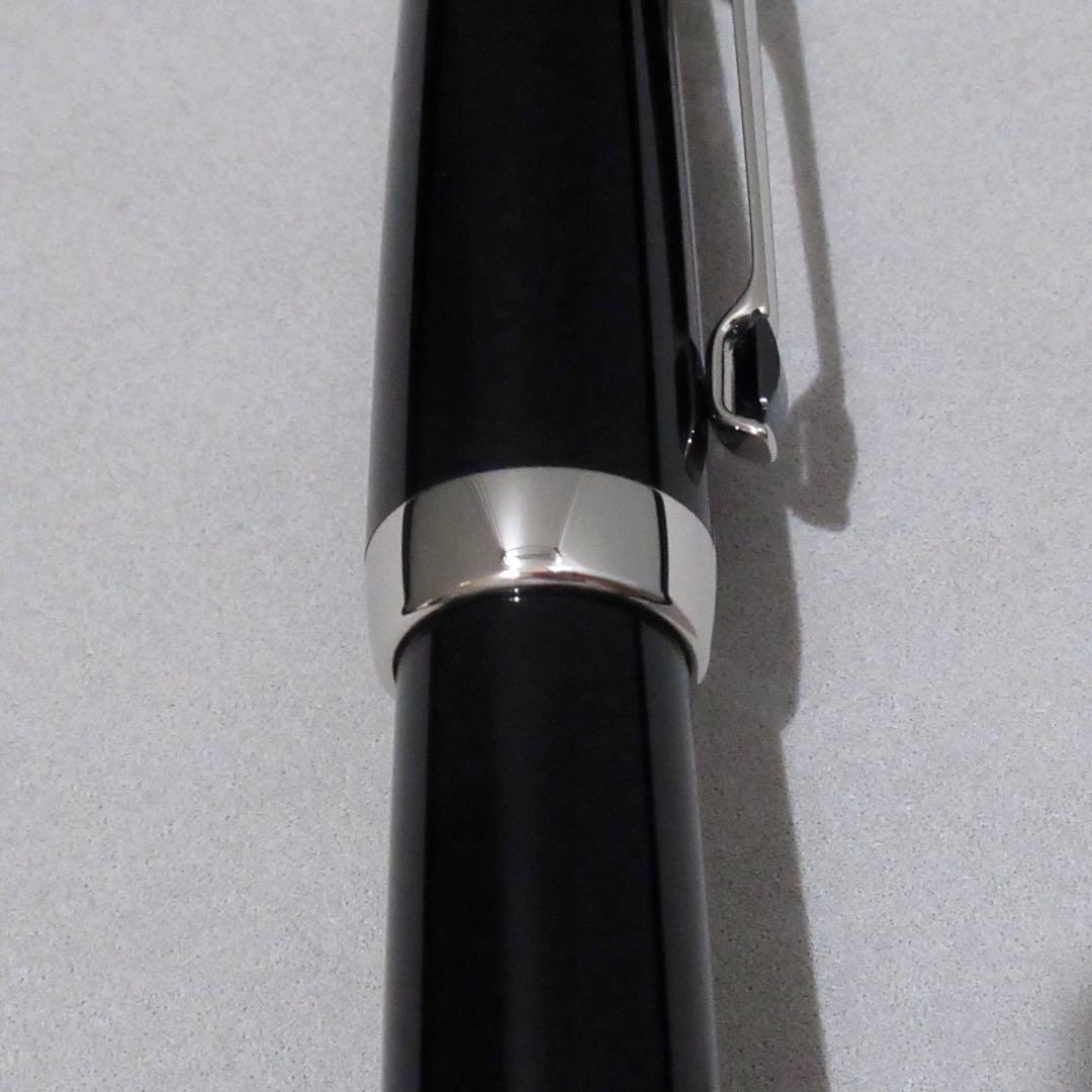 モンブラン ローラーボール ボエム プラチナ色 ノワール 5098