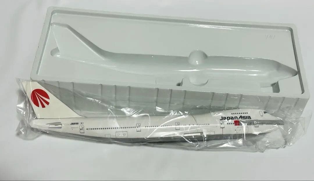JALUX 1/200 JAA 747-200 (日本アジア航空)
