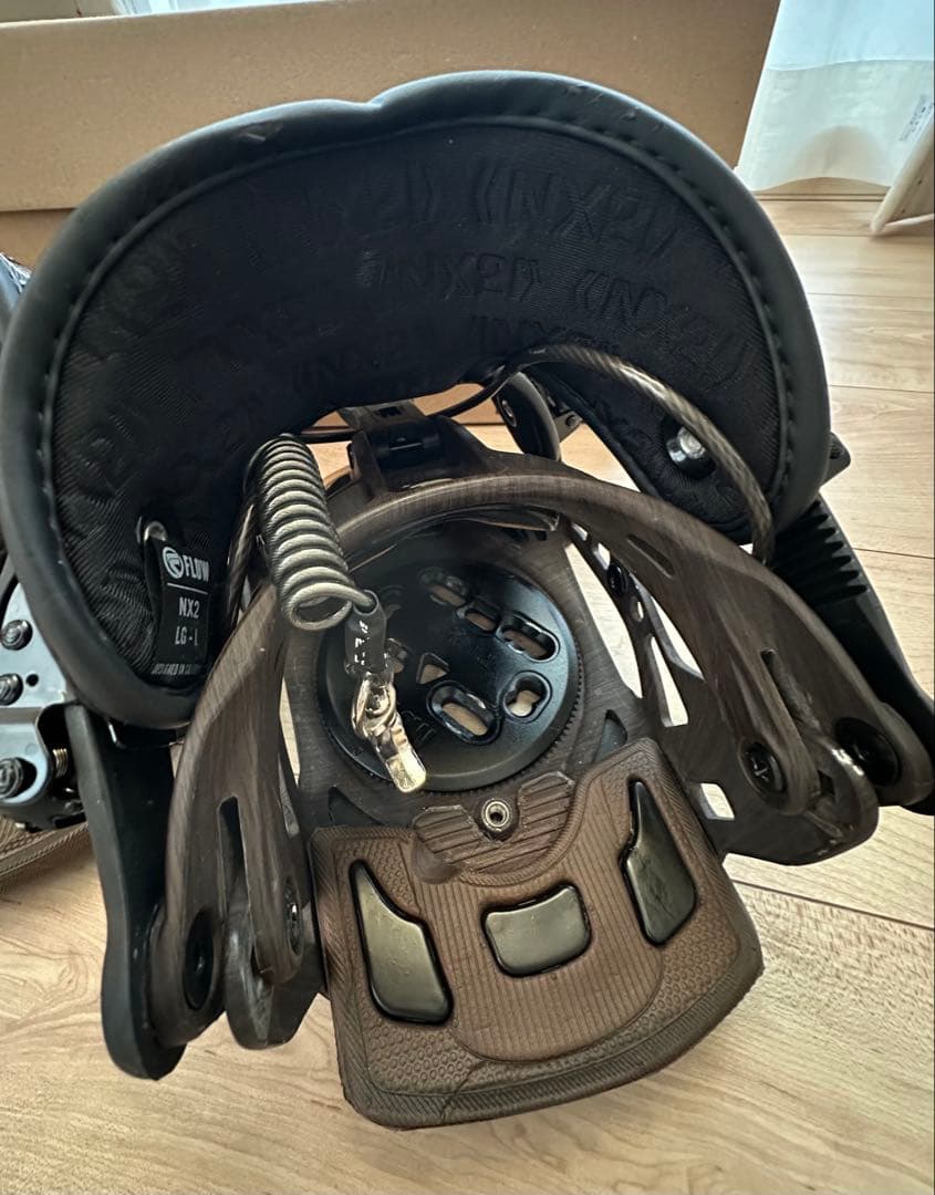 FLOW バインディングNX2-REDWOOD fusion