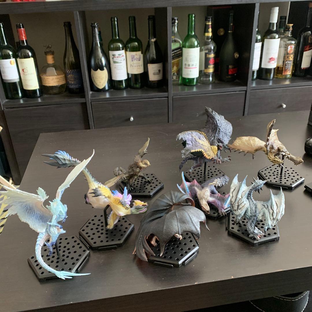 モンハンフィギュア8個まとめ売り