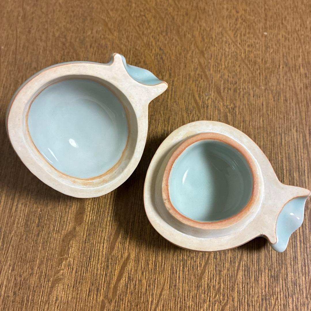 香合　青瓷袋鼠