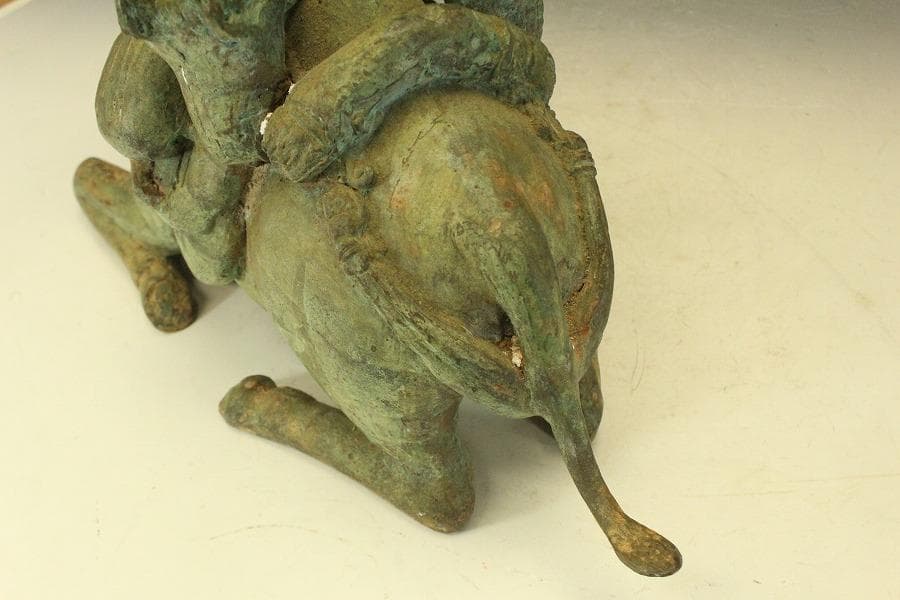 中国美術 青銅 駱駝 置物(LC746)