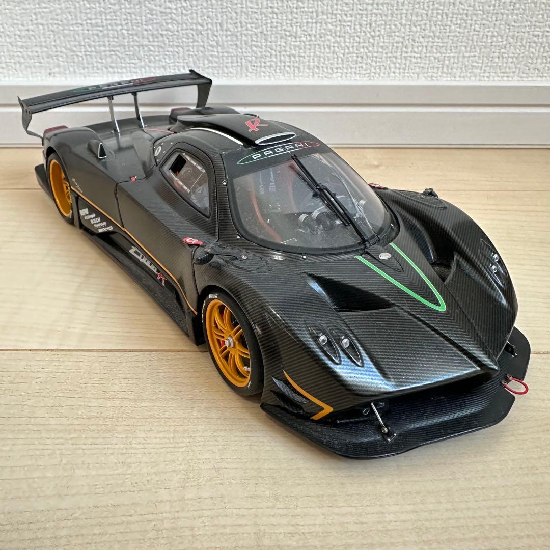 り**様 【AUTOart製】Pagani Zonda R 1/18