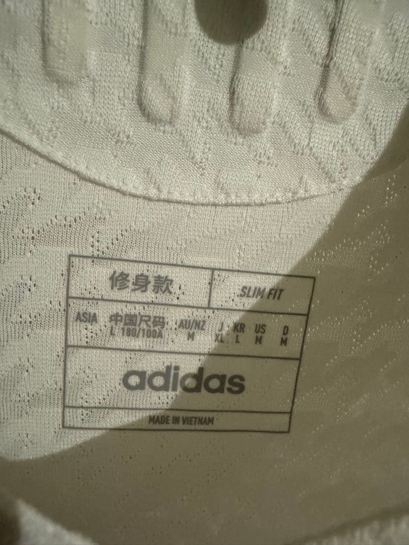 レアルマドリード オーセンティック ユニフォーム 長袖 正規品