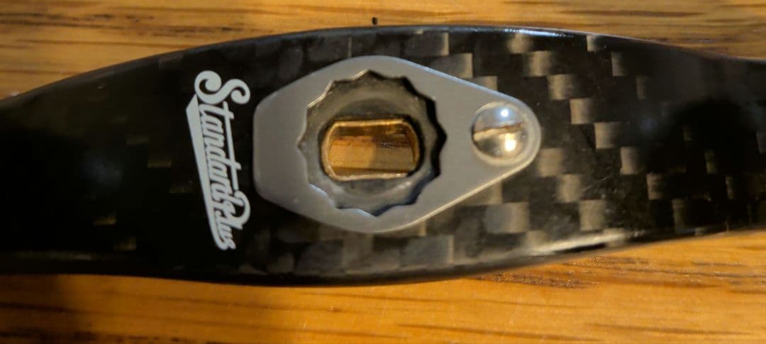 スタジオコンポジット　スタンダードプラス　カーボンノブ