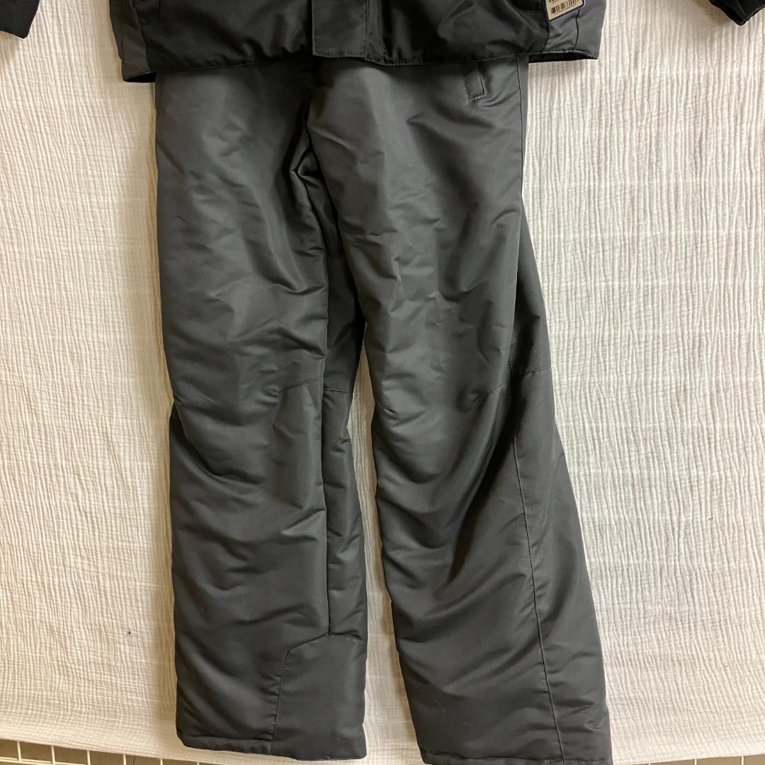 スキー・スノボ　ウェア 上着黒/パンツグレー 　Sサイズ　未使用　送料込み