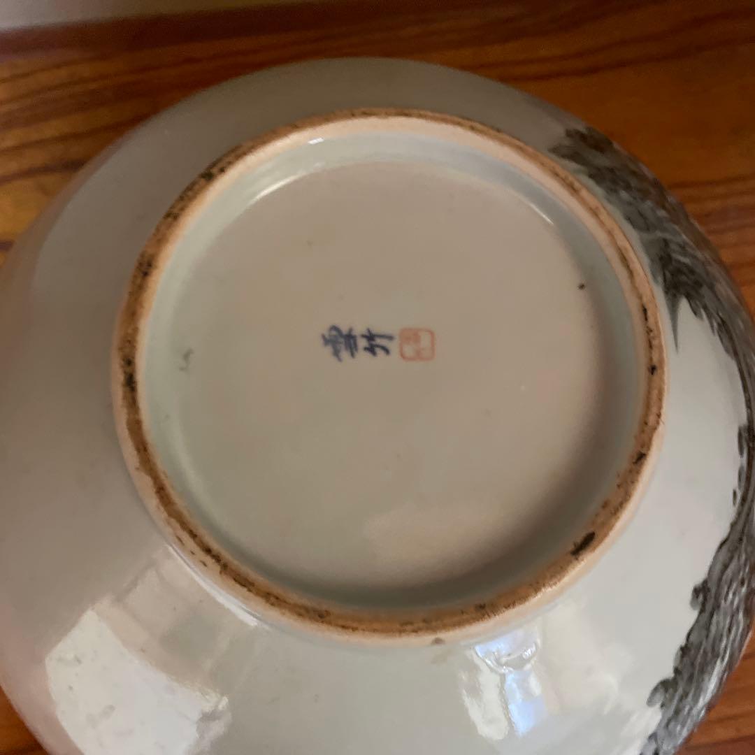 高麗白磁の象嵌（ぞうがん）壺　大壺 旭日鶴老松　象嵌壺　40x40