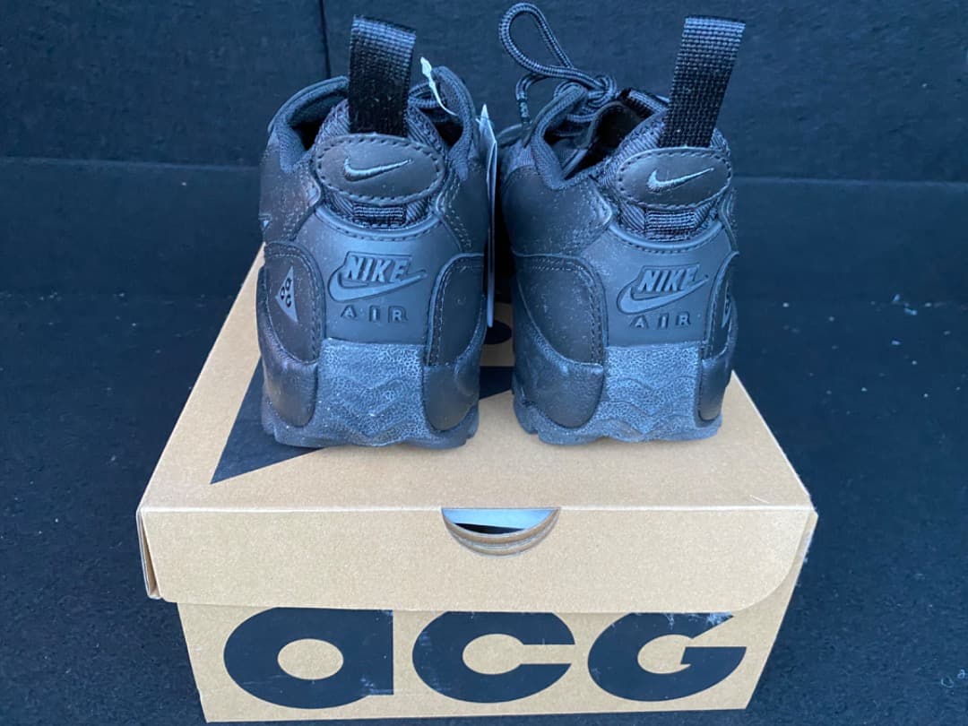 Nike ACG AIR MADA ブラック