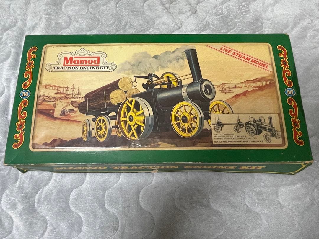 鉄道模型 Mamod Traction Engine Kit