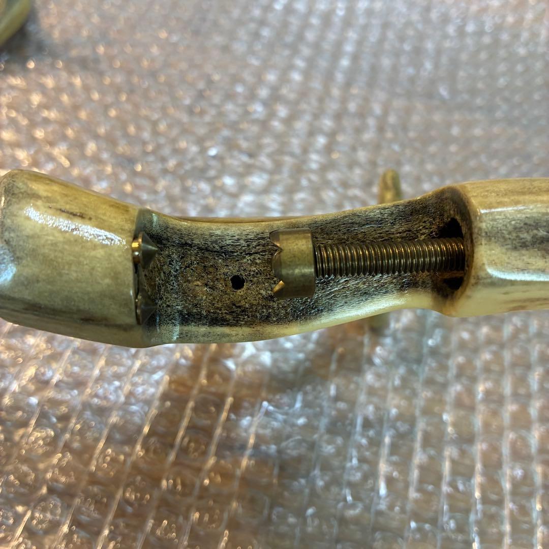 希少　ヘラブナ 竿掛け 万力 天然素材　鹿角　竿受け 竿枕 竿掛け枕 へら